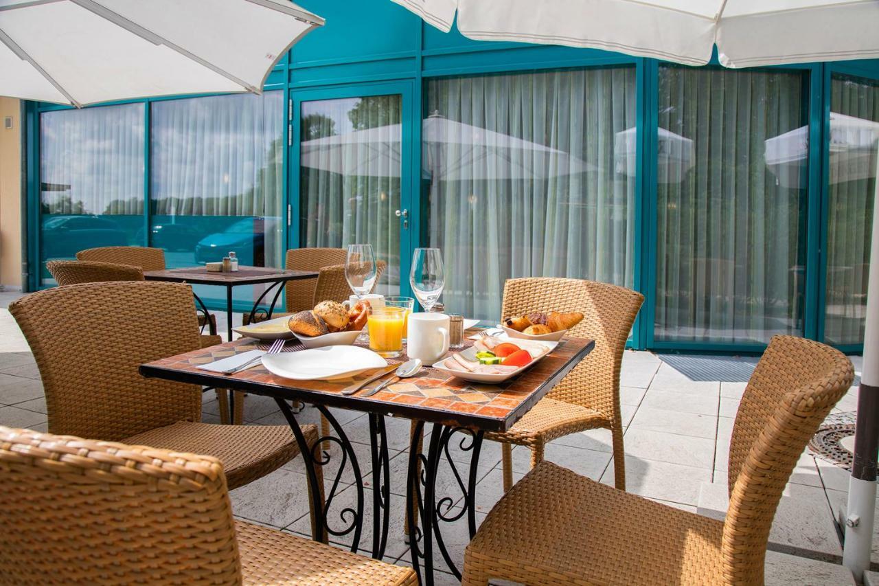 Victory Gaestehaus Therme Ердинг Екстериор снимка
