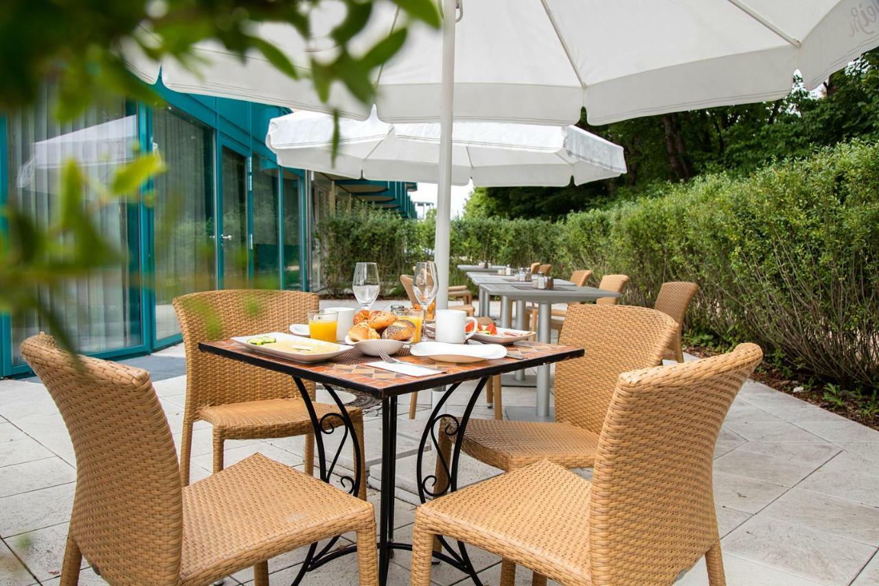 Victory Gaestehaus Therme Ердинг Екстериор снимка