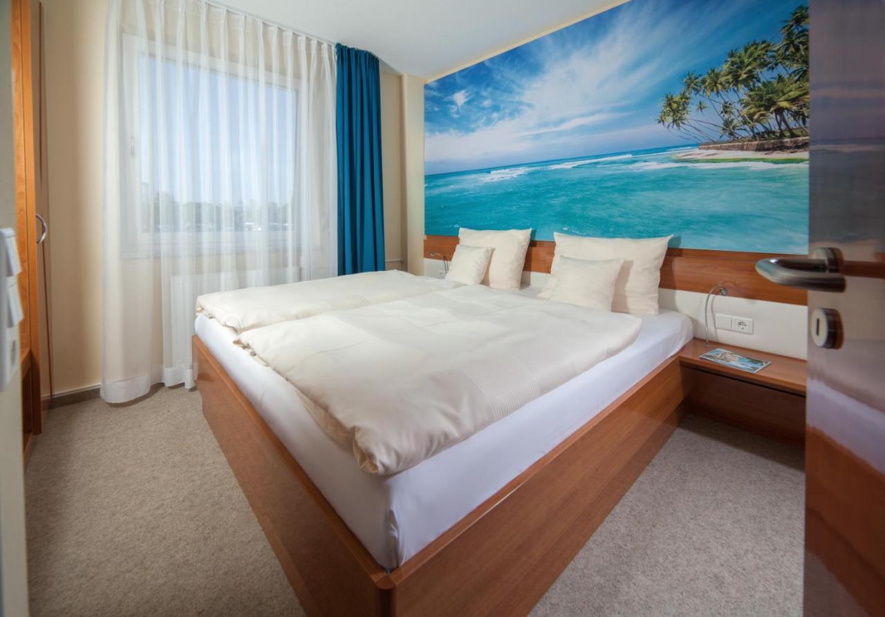 Victory Gaestehaus Therme Ердинг Екстериор снимка