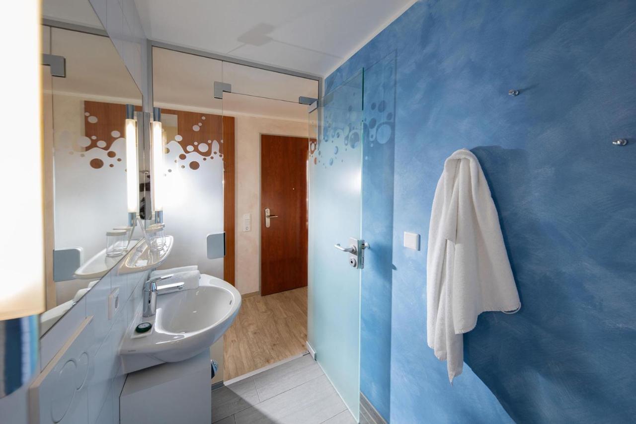 Victory Gaestehaus Therme Ердинг Екстериор снимка